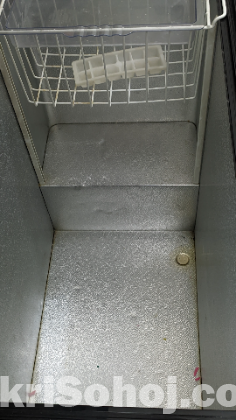 Walton deep refrigerator